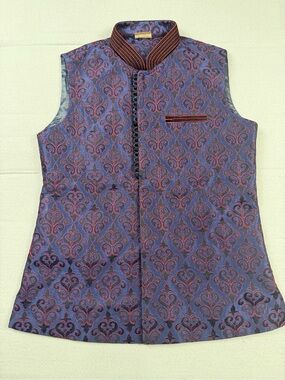 Manyavar Men's Sleeveless Nehru Vest in Purple with Pink Pattern
